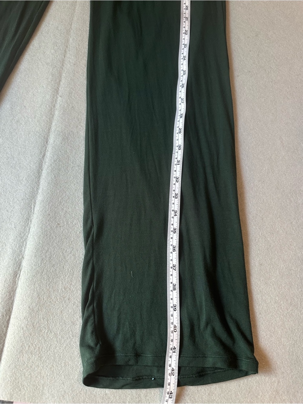 SKIMS Forest Green Wide-Leg Lounge Pants - Picture 2 of 6